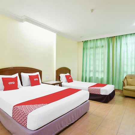 Hotel O Kota Bharu Near War Museum Formerly Azam Hotel ภายนอก รูปภาพ